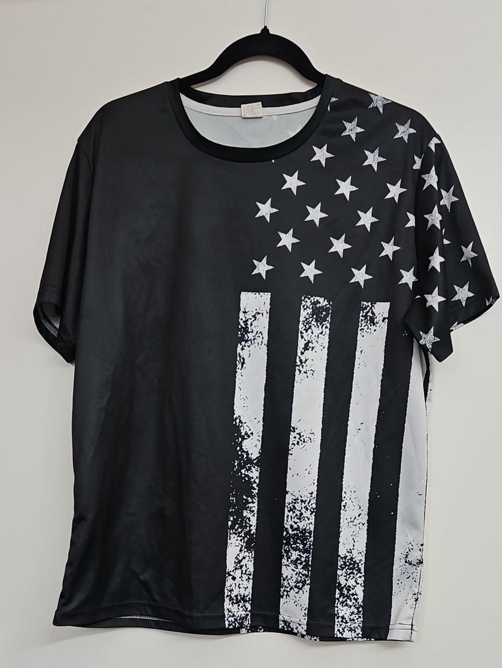 Men's Black Star & Stripe Graphic Tee - Short Sleeve Crew